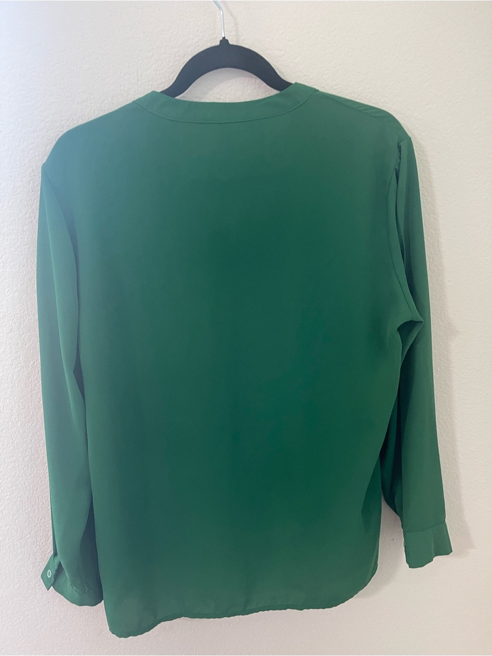Green V-Neck Long-Sleeve Blouse by Dohia - Picture 3 of 5